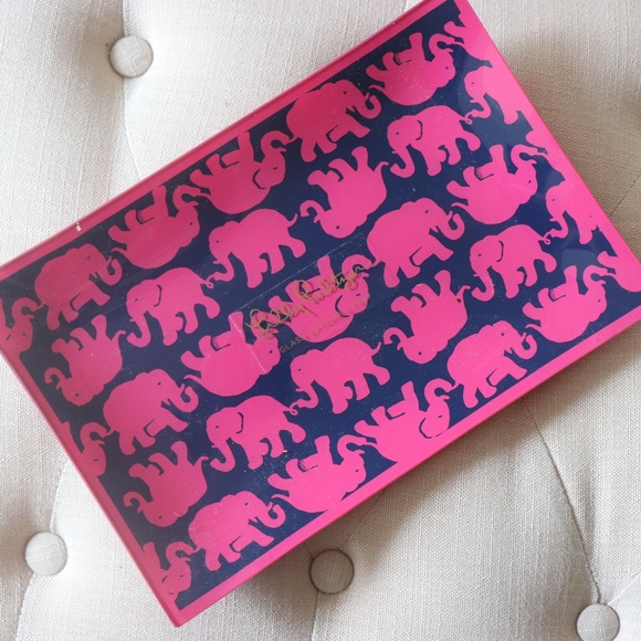 Lilly Pulitzer Accessories - Lilly Pulitzer Glass Elephant Tray - New in Box